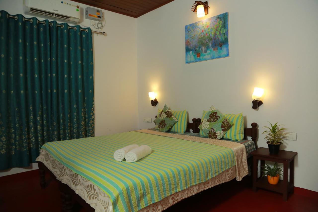 Alappuzha Marari Charlys Homestay מראה חיצוני תמונה