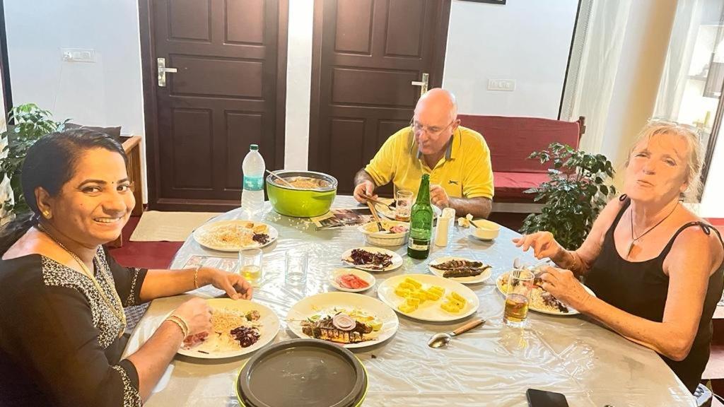 Alappuzha Marari Charlys Homestay מראה חיצוני תמונה