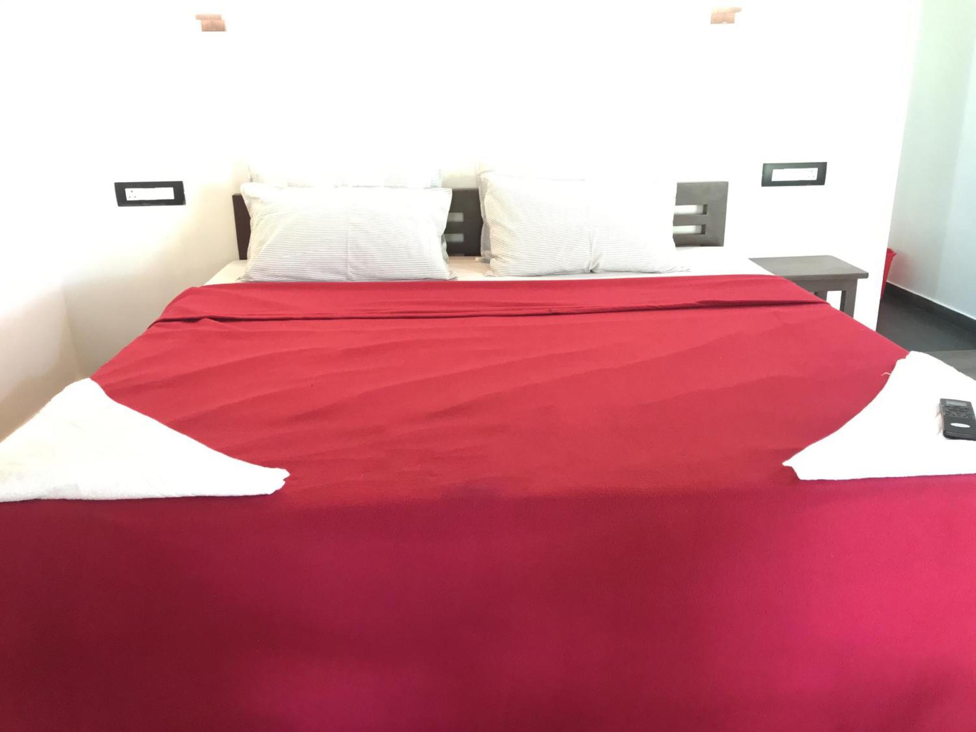 Alappuzha Marari Charlys Homestay מראה חיצוני תמונה