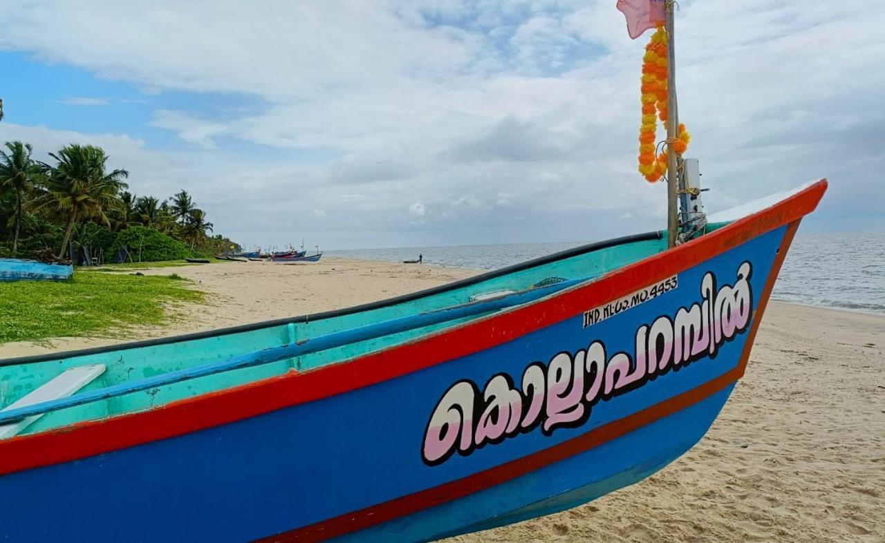 Alappuzha Marari Charlys Homestay מראה חיצוני תמונה